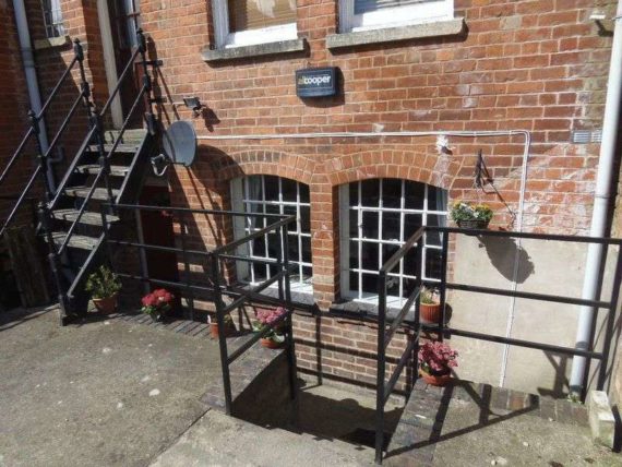 1 Bedroom Flat